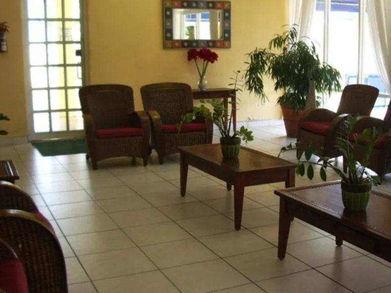 Royal Islander Hotel Freeport
