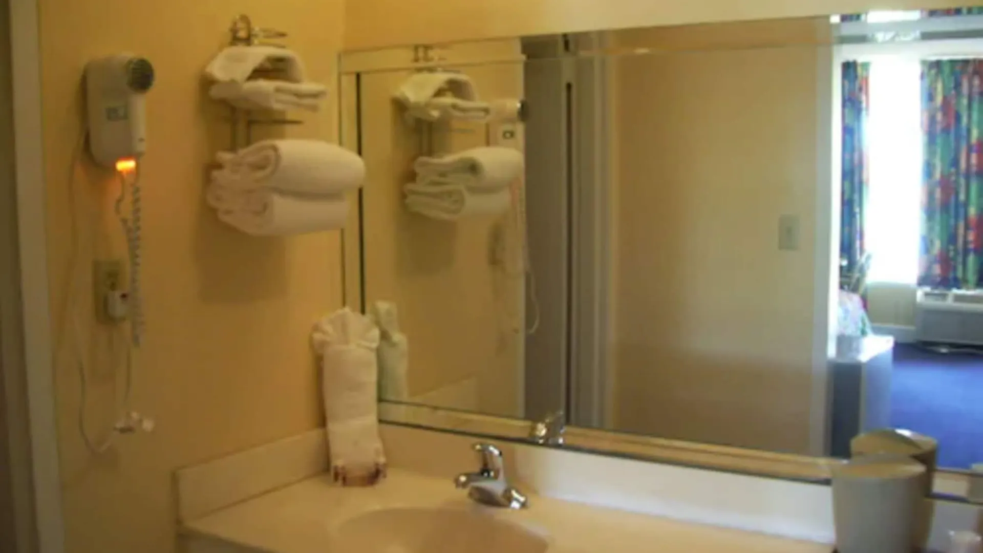 Royal Islander Hotel Freeport Bahamas